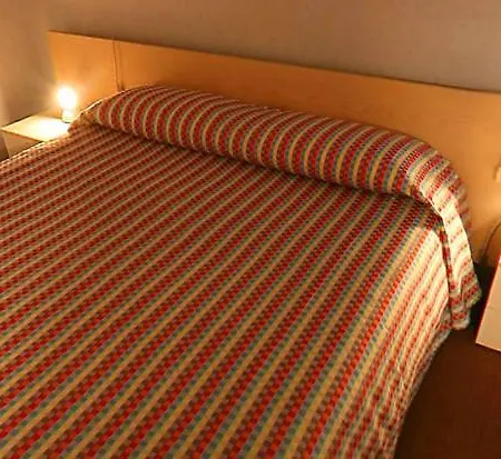 Universo Aparthotel